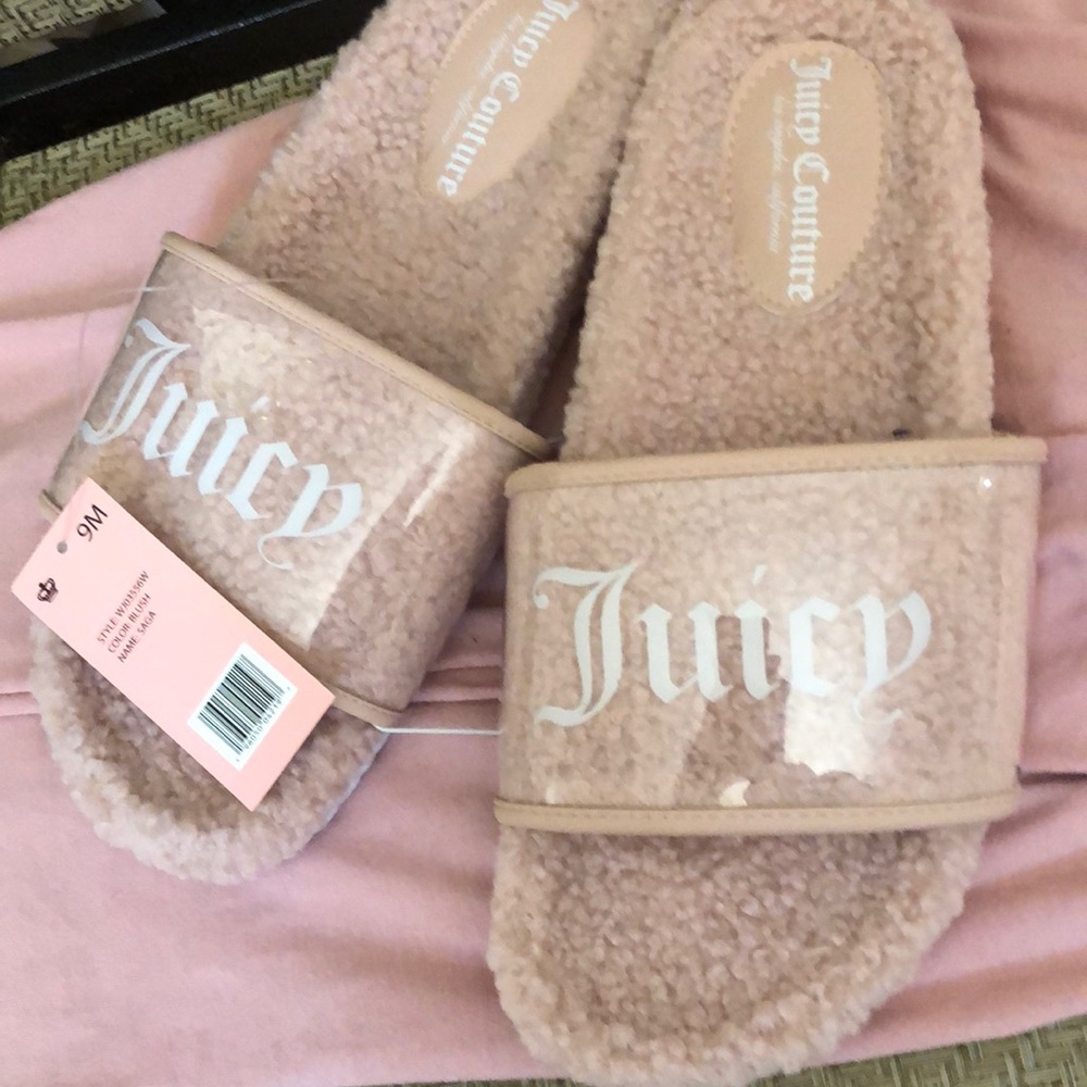 JuicyCouture Size 9 Blush color shoes